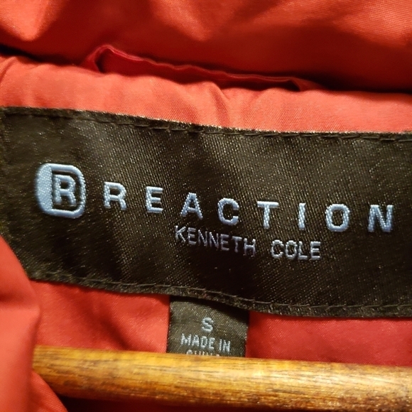 Kenneth Cole Reaction Red Puffer Goose Down Parka Jacket Long Size Small - Picture 10 of 13